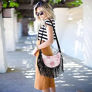 q*w様 [新品]TAPE FRINGE SHOULDER BAG q*w様 [新品]TAPE FRINGE SHOULDER BAG